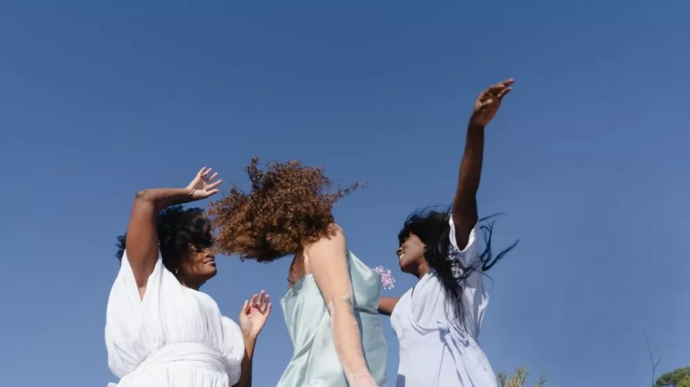 Das ist ein Titel sub-10692-791217-1.jpg